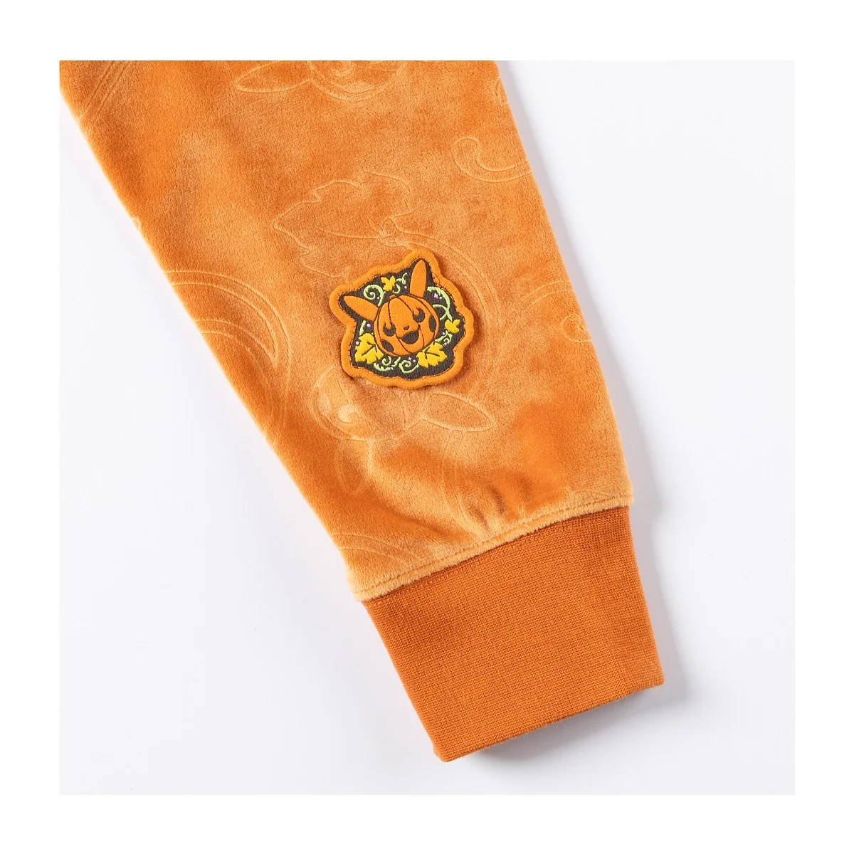 Chemise de nuit Pikachu citrouille (détail)