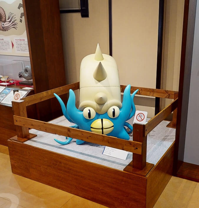 Pokémon Fossil Museum's Omastar model